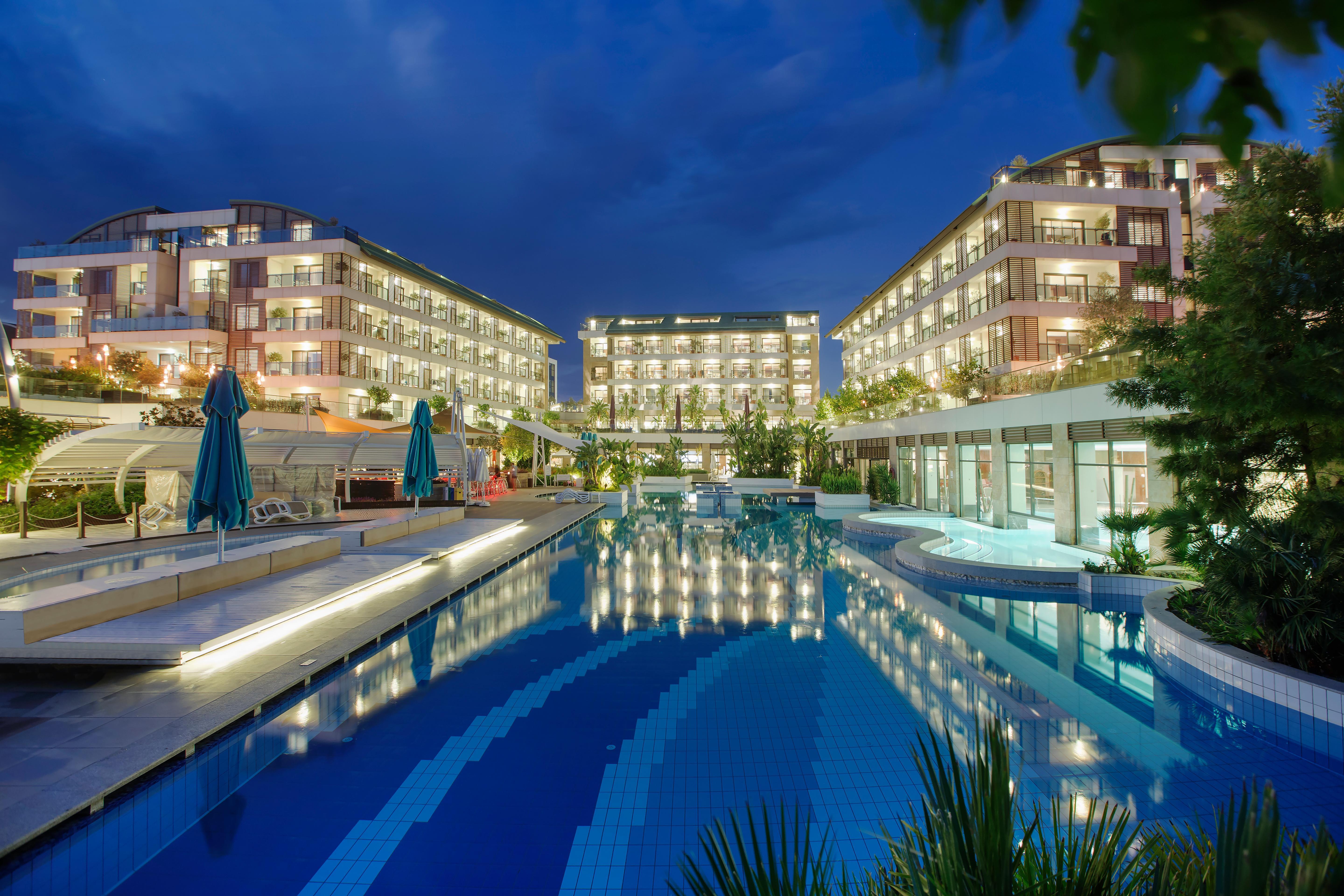 Blue Side Only Adult 16 Exterior foto